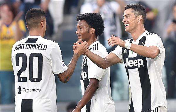 لاعبو يوفتوس