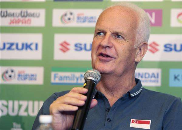  بيرند ستينج