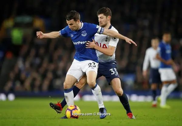 ?i=reuters%2f2018-12-23%2f2018-12-23t172850z_1350284665_rc19ad335140_rtrmadp_3_soccer-england-eve-tot_reuters