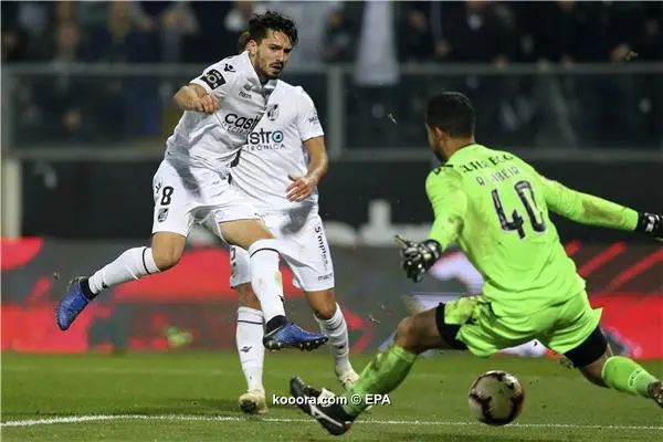 ?i=epa%2fsoccer%2f2018-12%2f2018-12-23%2f2018-12-23-07247123_epa