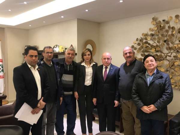  وفد من الهيئة العليا