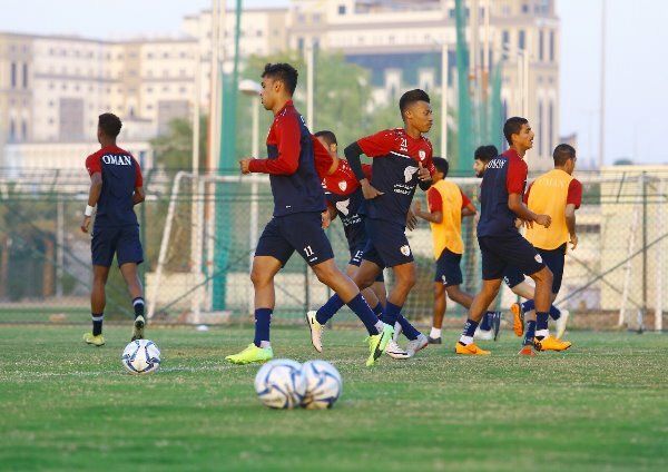 منتخب عمان الأولمبي