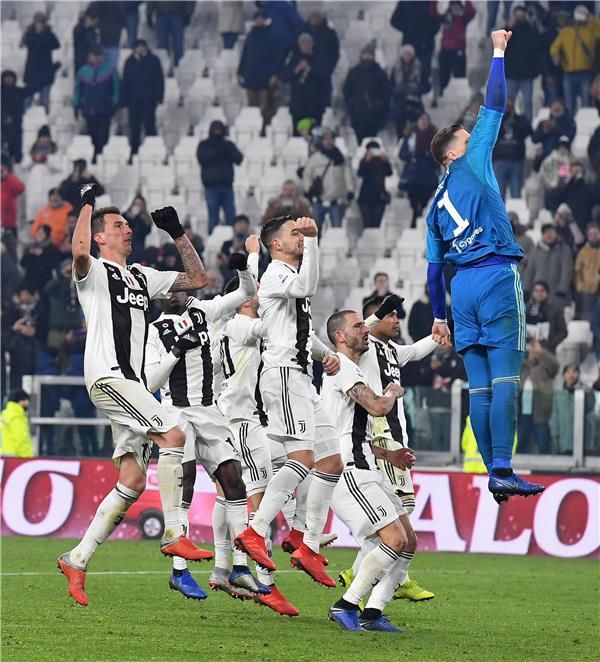 لاعبو يوفنتوس