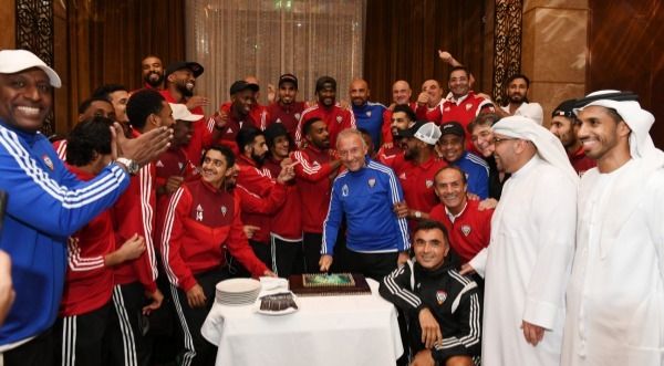 من الاحتفال