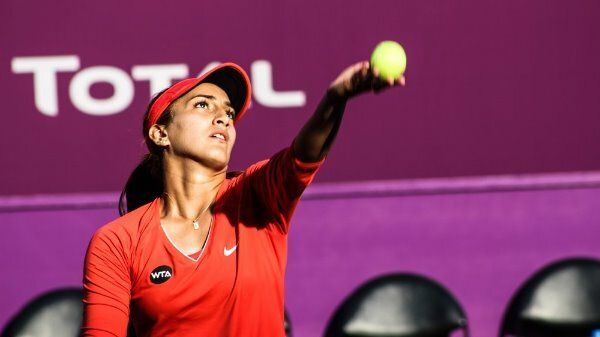  فاطمة النبهانية