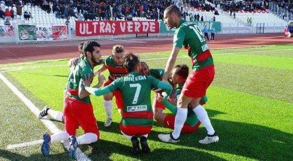 لاعبو اتحاد بلعباس