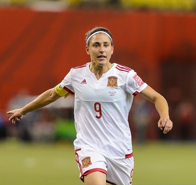 فيرونيكا بوكيت