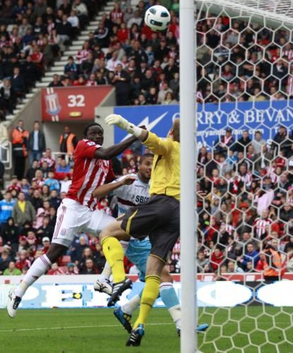2010-09-18t130333z_01_dst09_rtridsp_3_soccer-england_reuters