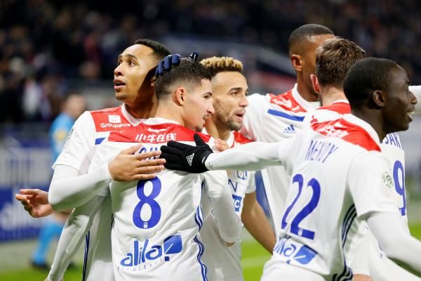 لاعبو أولمبيك ليون