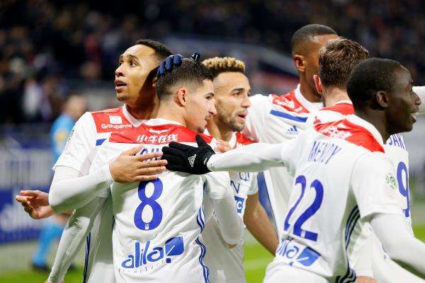 لاعبو أولمبيك ليون