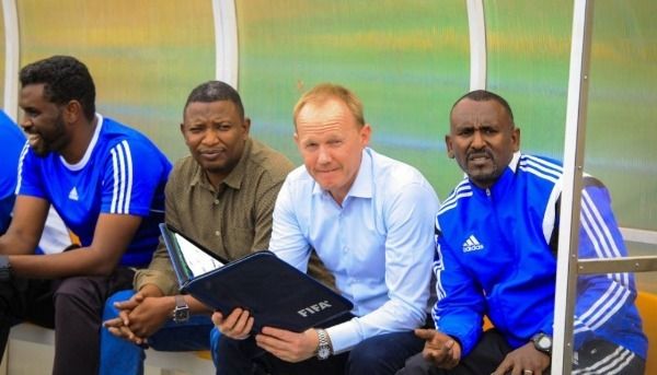 خالد بخيت خلال مباراة الهلال الأبيض وموكورا برواندا