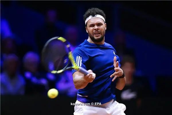 ?i=epa%2ftennis%2f2018-11%2f2018-11-23-07185355_epa