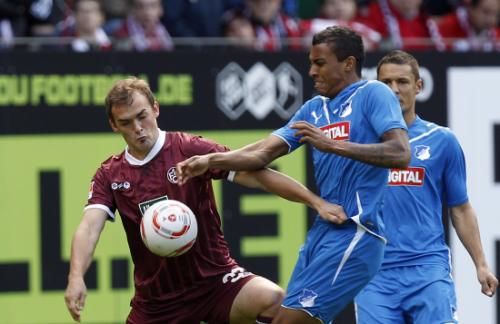 من مباراة هوفنهايم وكايزر سلاوترن 