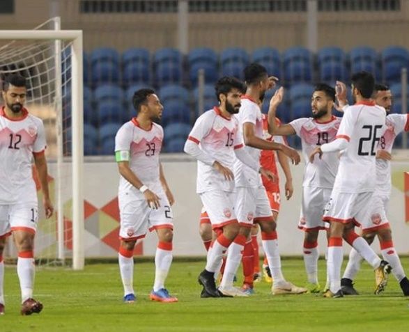 لاعبي منتخب البحرين