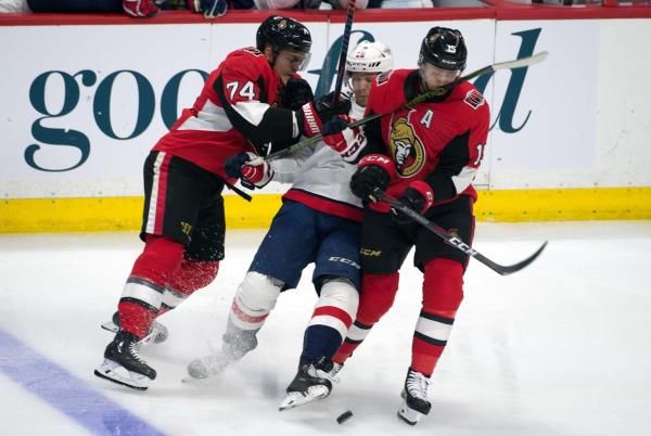 من مباراة واشنطن كابيتالز وسيناتورز