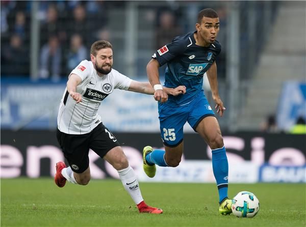 كيفين اكبوجوما