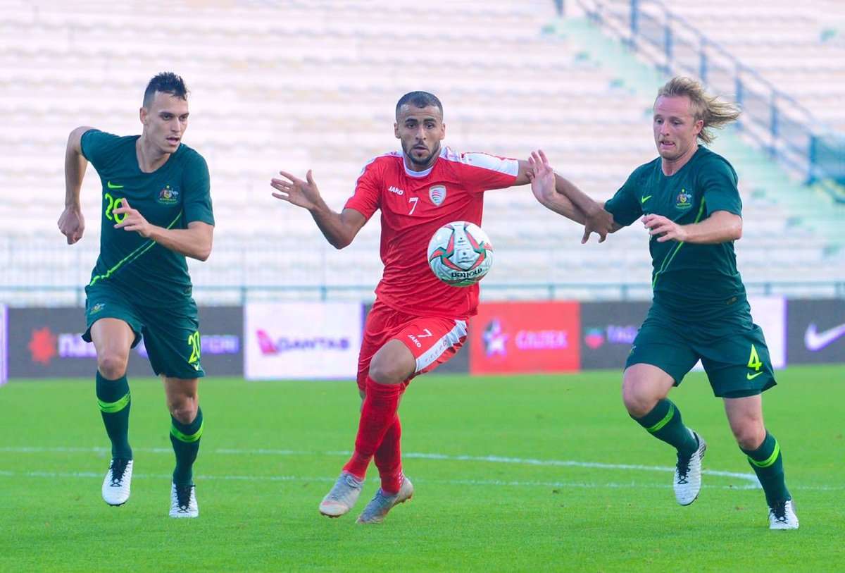 جانب من اللقاء (الصور من الاتحاد العماني لكرة القدم)