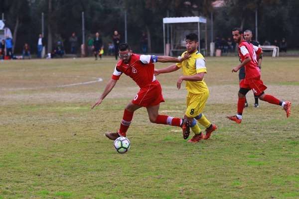 لقطة من لقاء الفريقين