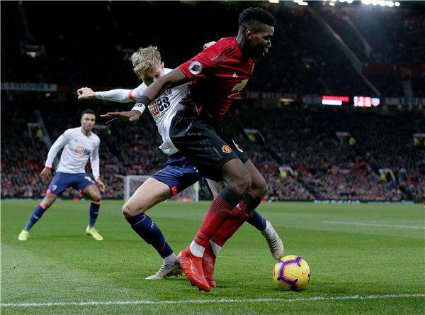 بوجبا خلال اللقاء