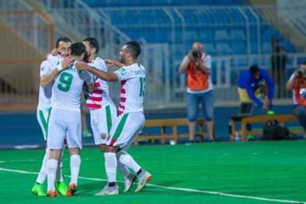 لاعبو مولودية الجزائر 