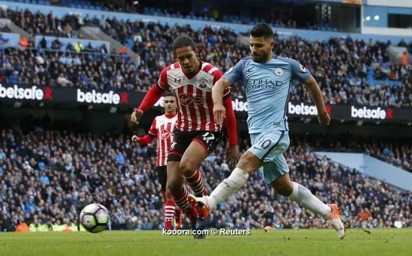 ?i=reuters%2f2016-10-23%2f2016-10-23t141423z_120233663_mt1aci14649861_rtrmadp_3_soccer-england-mci-sou_reuters