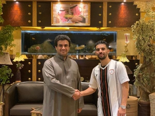 من تقديم اللاعب