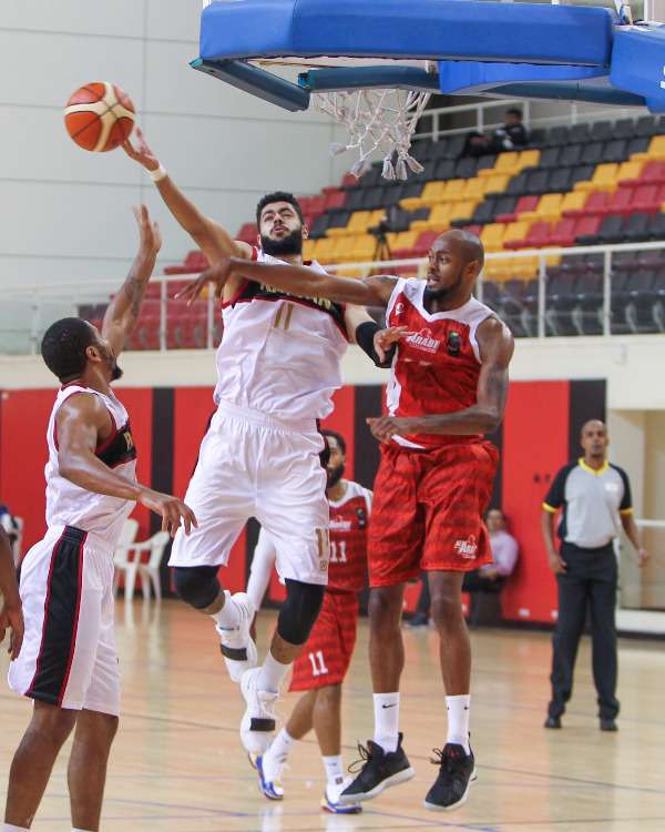 جانب من لقاء العربي والريان