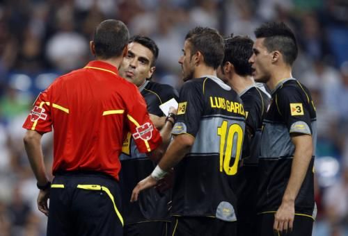 2010-09-21t214938z_01_svp16_rtridsp_3_soccer-spain_reuters