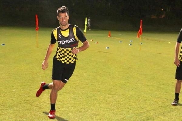 يزن ثلجي خلال تدريباته الأخيرة مع النشامى