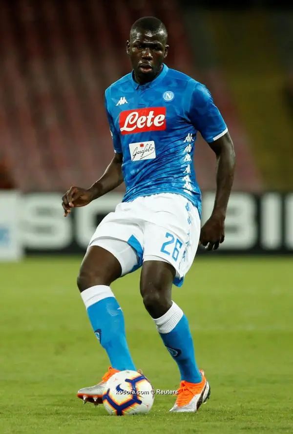 ?i=reuters%2f2018-09-26%2f2018-09-26t195356z_197304398_rc1c99628700_rtrmadp_3_soccer-italy-nap-par_reuters