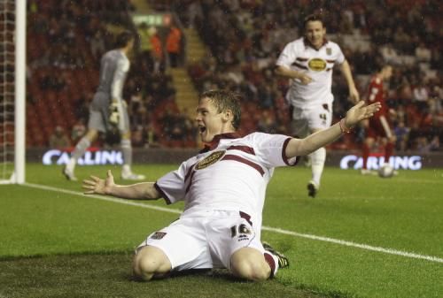 2010-09-22t220914z_01_liv15_rtridsp_3_soccer-england-cup_reuters
