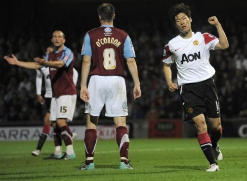 2010-09-22t200605z_01_nvr06_rtridsp_3_soccer-england-cup_reuters