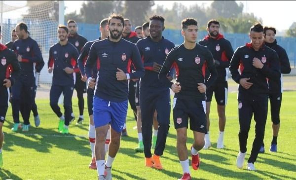 من تدريبات الأفريقي