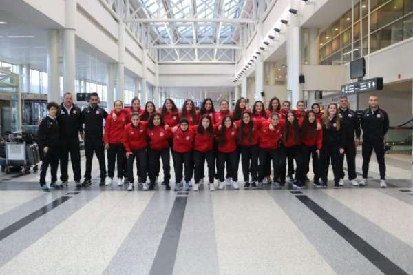 بعثه منتخب سيدات لبنان