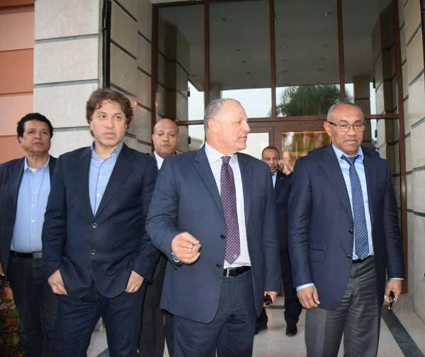أبوريدة مع رئيس الكاف أحمد أحمد