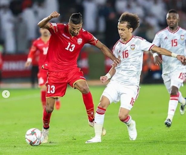 محمد الرميحي يسارًا