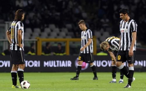 2010-09-23t204743z_01_aga210_rtridsp_3_soccer-italy_reuters