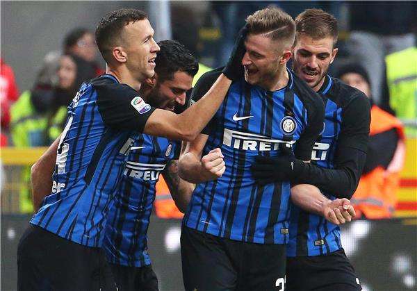 لاعبو إنتر ميلان