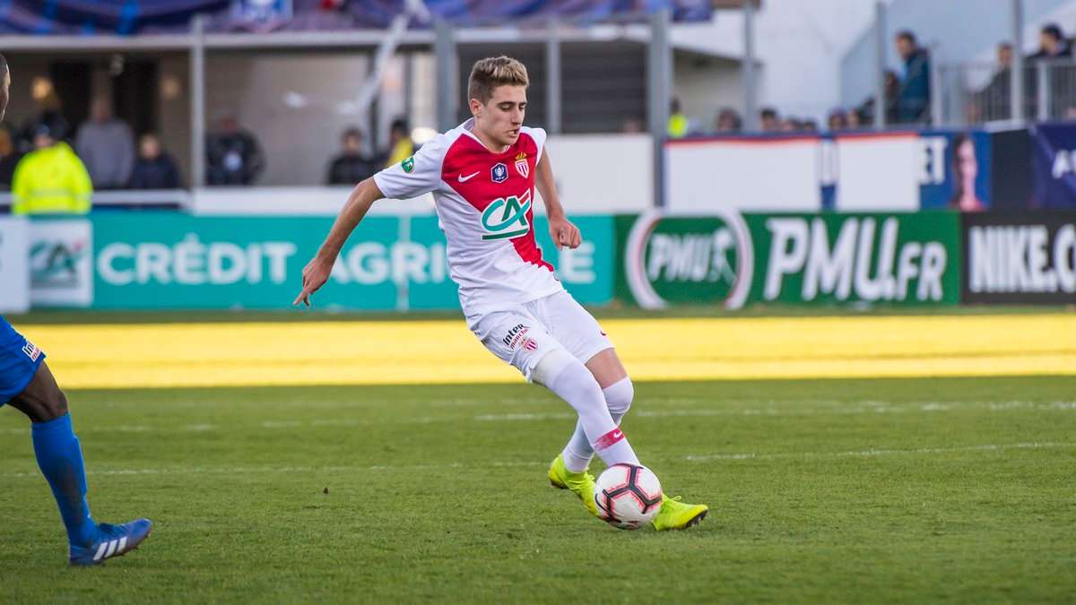 روبرتو نافارو