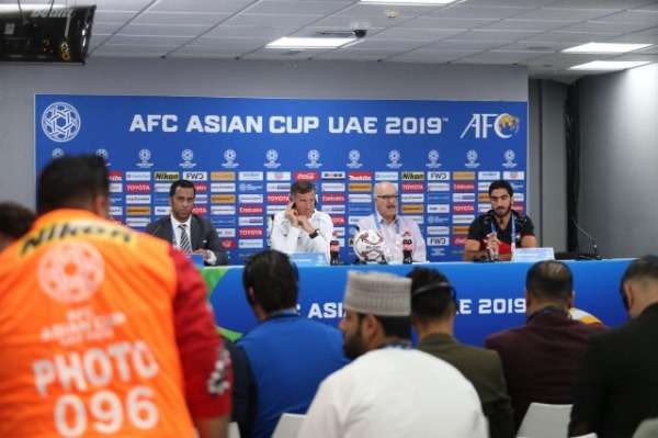 من المؤتمر الصحفي 