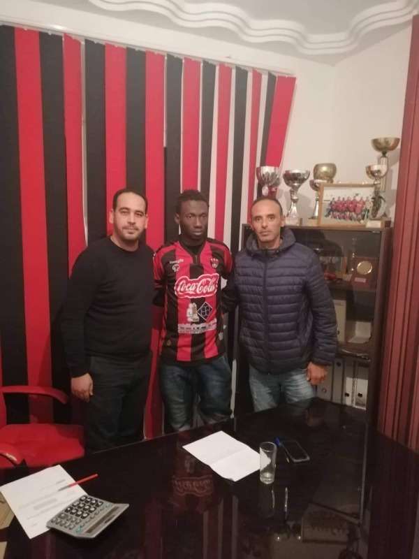 درامي ميكايلو 