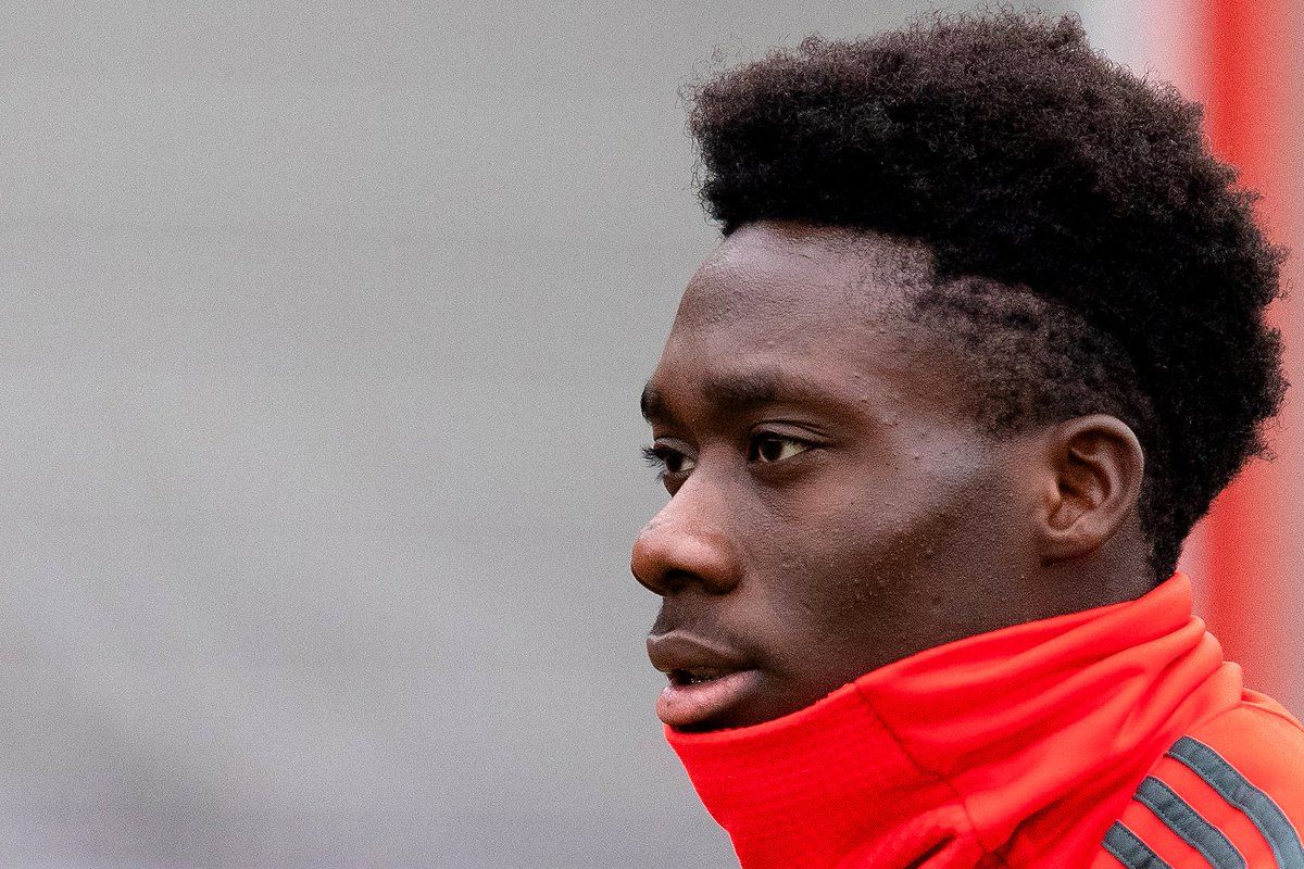 ألفونسو ديفيز