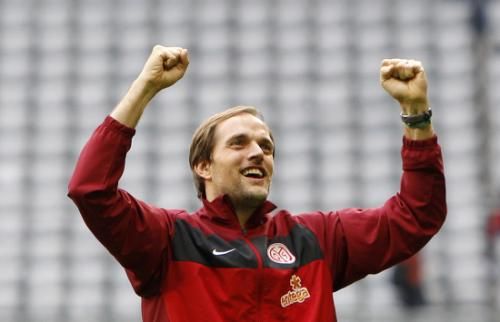 2010-09-25t160429z_01_reh24_rtridsp_3_soccer-germany_reuters