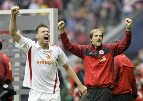 2010-09-25t153513z_01_reh17_rtridsp_3_soccer-germany_reuters