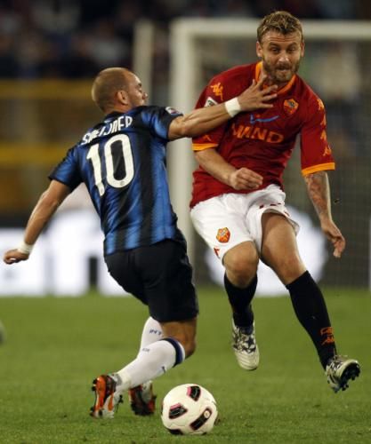 2010-09-25t203405z_01_mxr09_rtridsp_3_soccer-italy_reuters