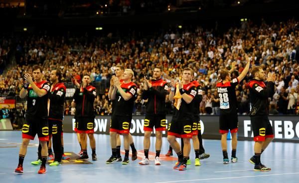 فرحة لاعبي منتخب ألمانيا لليد