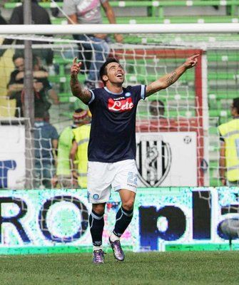 فرحة لافيتزي بهدف التعادل لنابولي