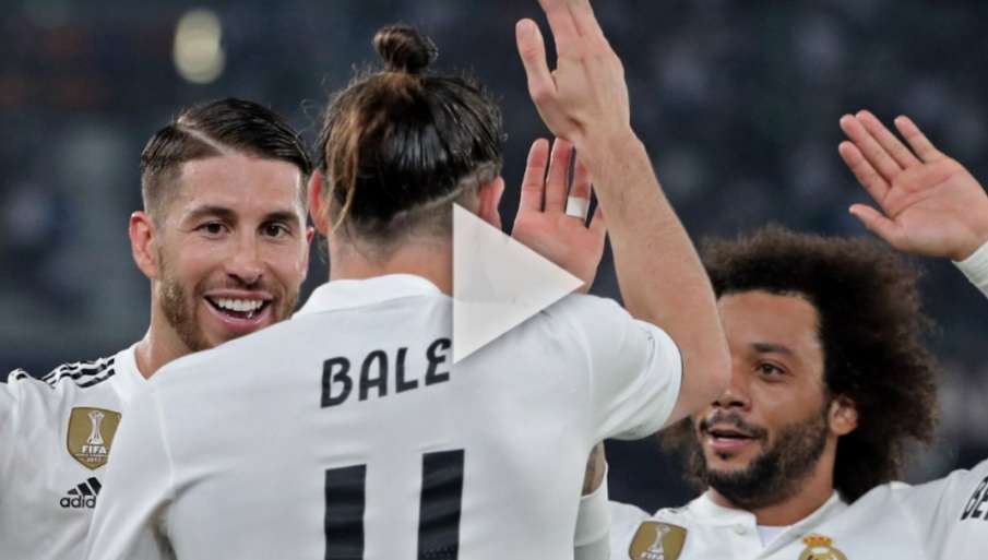 جاريث بيل مع لاعبي الريال