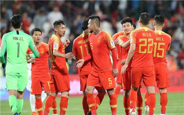 فرحة لاعبي منتخب الصين 