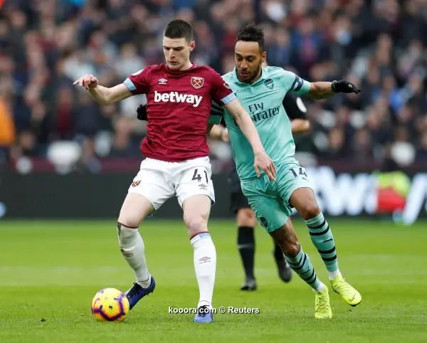 ?i=reuters%2f2019-01-12%2f2019-01-12t123918z_1195861747_rc1eec69c9d0_rtrmadp_3_soccer-england-whu-ars_reuters